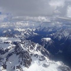 Flugwegposition um 13:22:16: Aufgenommen in der Nähe von Gemeinde Kartitsch, Kartitsch, Österreich in 3066 Meter